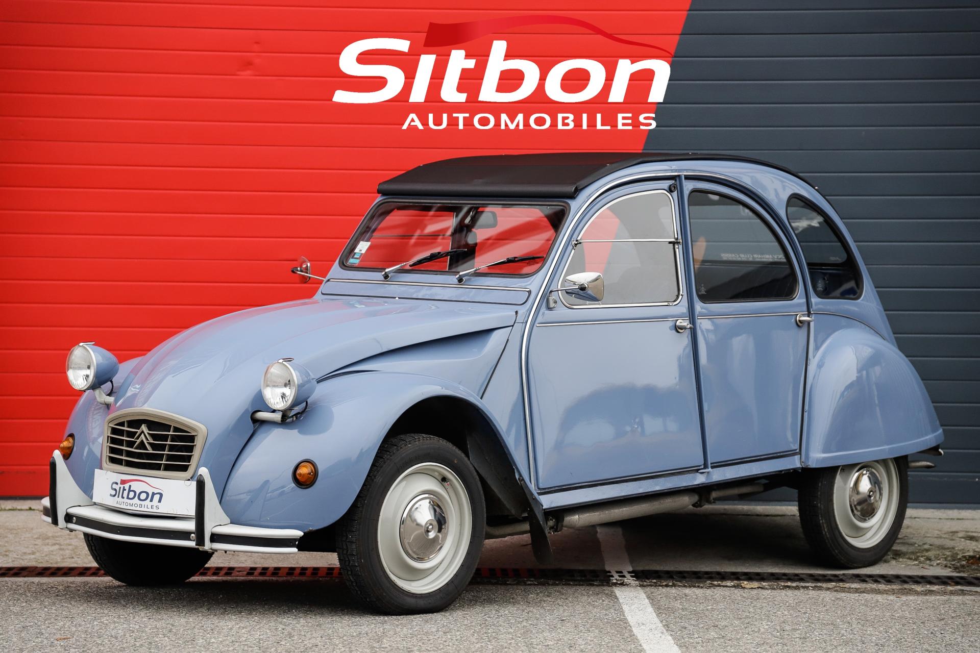 CITROEN-2CV-  BERLINE . 